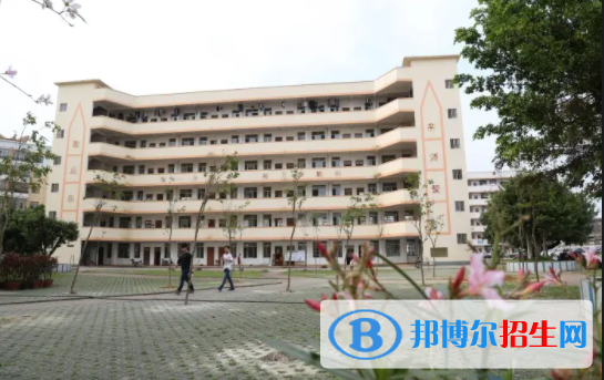 橫縣職教中心2022年報名條件、招生要求、招生對象
