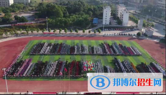靈山職業(yè)技術(shù)學(xué)校2022年招生簡(jiǎn)章