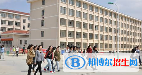 宜賓長江職業(yè)技術學校2022年地址在哪里  