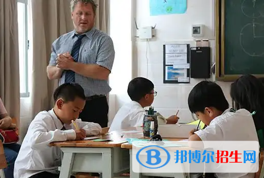 北京世青國際學(xué)校中學(xué)部2023年錄取分?jǐn)?shù)線