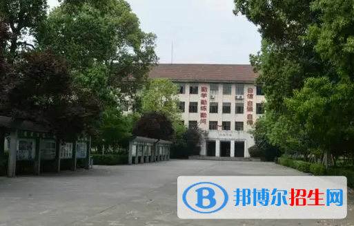 成都2022年技術(shù)鐵路學(xué)校哪個(gè)好