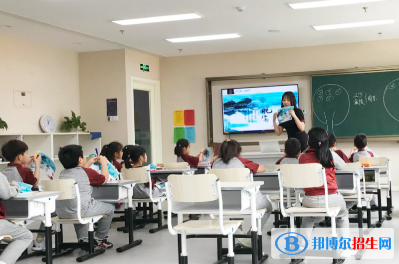 北京明誠外國語學(xué)校初中部2023年報名時間