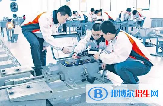 成都2022年鐵路學(xué)校報什么專業(yè)好