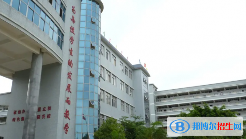 廣東2023年汽修學(xué)校和職高哪個好