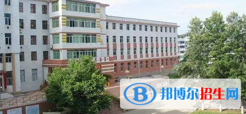 學(xué)校13