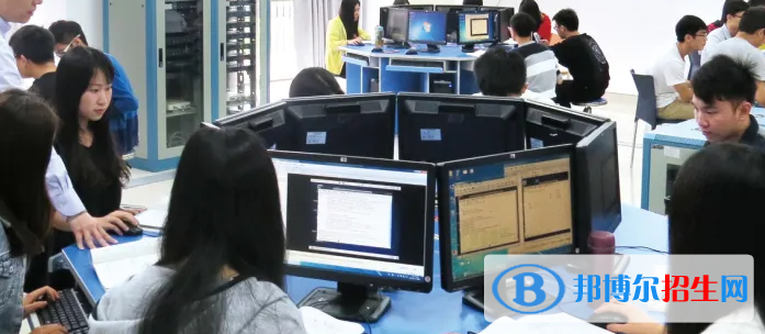 廣西2023年計算機學(xué)校的專業(yè)都有哪些