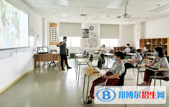 武漢三牛中美中學2023年課程體系2