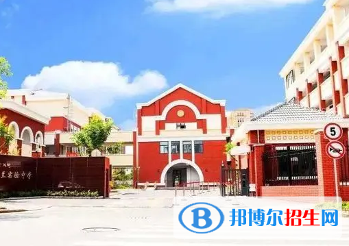 成都建平國際學(xué)?？孔V嗎2