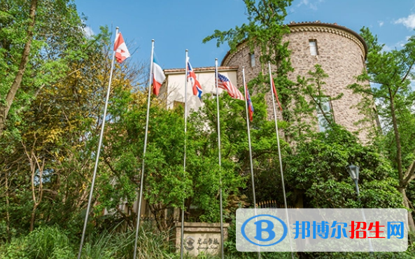 成都麓山國(guó)際光亞學(xué)校初中部2023年學(xué)費(fèi)標(biāo)準(zhǔn)