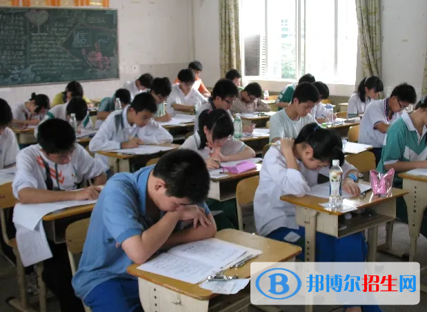 2022年吉林高考分?jǐn)?shù)線公布（一本、二本、?？疲? width=
