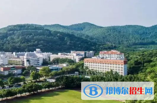 深圳東方英文書(shū)院國(guó)際初中2023年報(bào)名時(shí)間2