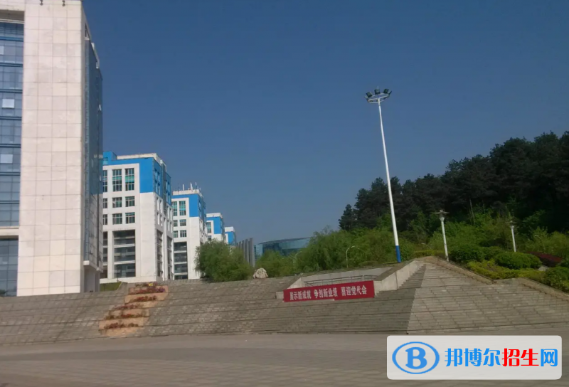 貴州2023年現(xiàn)在鐵路學(xué)校學(xué)啥好
