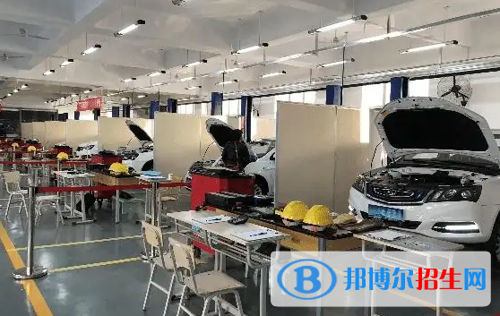  安徽2023年現(xiàn)在汽修學校學啥好