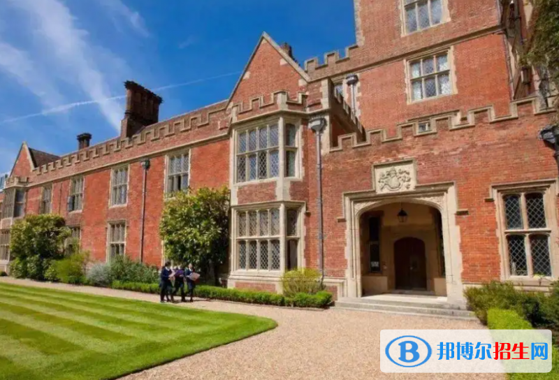 廣州英國學(xué)校初中部2023年學(xué)費標準
