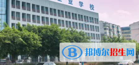 廣西2023年計(jì)算機(jī)學(xué)校報(bào)什么專業(yè)好