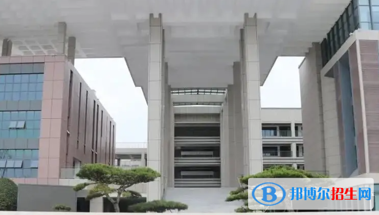 2023揚(yáng)州私立高中學(xué)校有哪些，揚(yáng)州私立高中學(xué)校匯總和簡(jiǎn)介