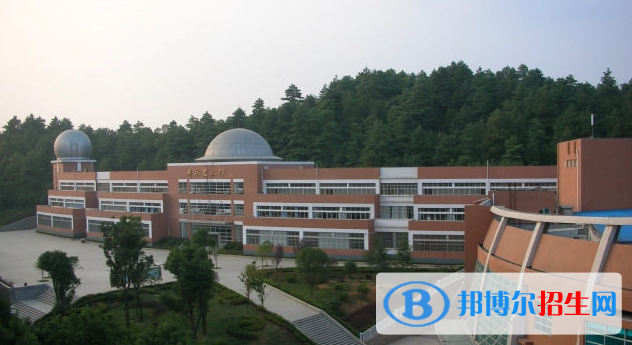 貴陽(yáng)市第一中學(xué)2023年網(wǎng)站網(wǎng)址