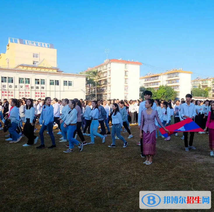  云南2023中專學(xué)校和中專有什么區(qū)別