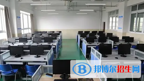 石家莊2023年計(jì)算機(jī)學(xué)校有哪些專(zhuān)業(yè)好