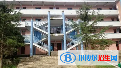  云南2023年職高和中專學校有哪些區(qū)別