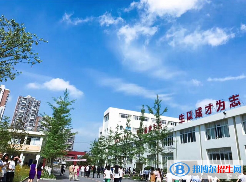 成都2023年鐵路學校較好的大專