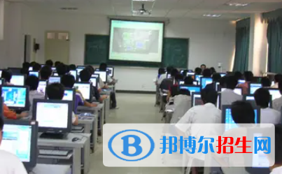 廣西2023年上計(jì)算機(jī)學(xué)校都有什么專業(yè)
