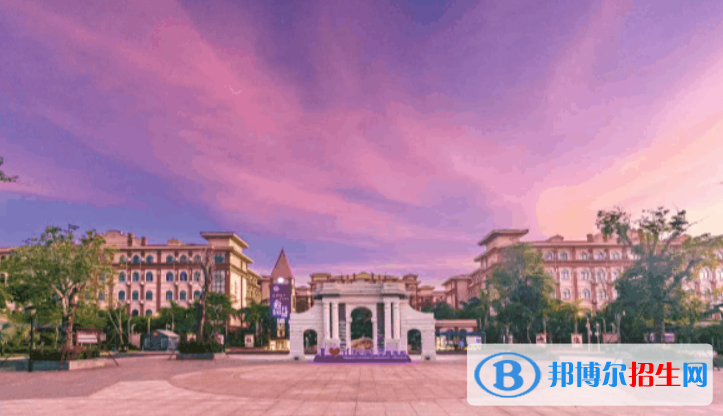 清華附中文昌學(xué)校2023年學(xué)費(fèi)、收費(fèi)多少 