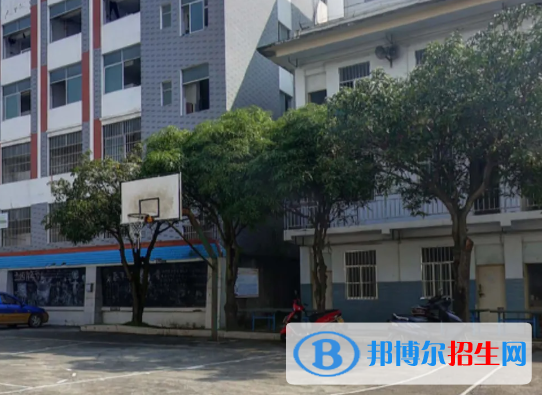廣西2023年中專計算機學(xué)校都有什么專業(yè)