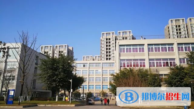 成都2023年男生可以讀鐵路學(xué)校嗎