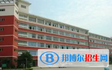 廣西2023年讀中專好還是計算機(jī)學(xué)校