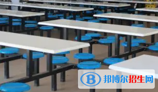 澄邁中學(xué)2023年宿舍條件