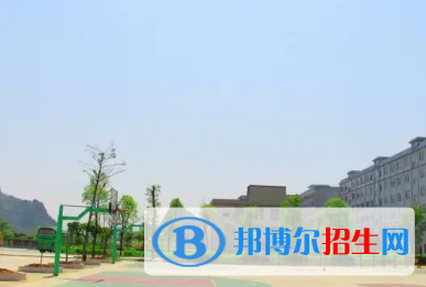 廣西2023年初中生考什么計算機學(xué)校