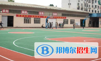 廣西2023年初中生報(bào)什么計(jì)算機(jī)學(xué)校最好