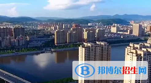 通化市中考語文總分(滿分）是多少（附通化市中考成績查詢?nèi)肟冢? width=