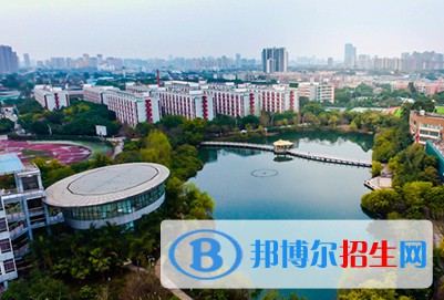 四川2023年計算機學(xué)校與中專哪個好