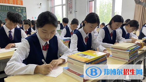 石家莊2023年計算機學校學費多少