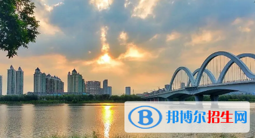 遼陽(yáng)中考物理總分(滿(mǎn)分）是多少（附遼陽(yáng)中考成績(jī)查詢(xún)?nèi)肟冢? width=