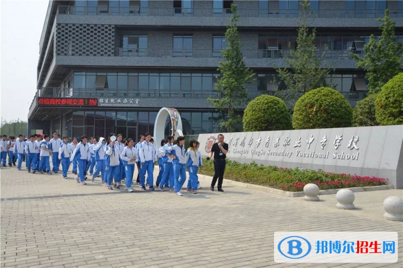四川2023年學(xué)什么計算機學(xué)校好