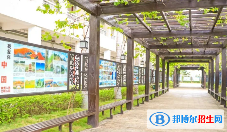 中央民族大學(xué)附屬中學(xué)陵水分校2023年地址在哪里 