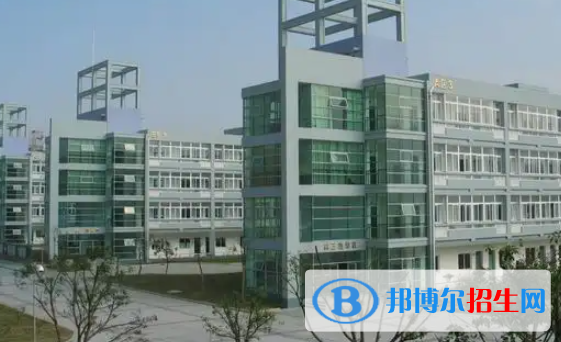 寧波市北侖區(qū)高中學(xué)校名單一覽 