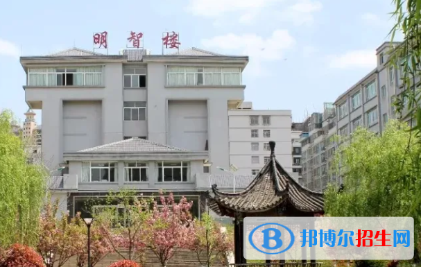 六盤水市鐘山區(qū)高中學(xué)校名單一覽 