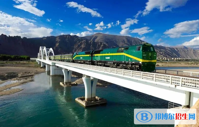 浙江2023年讀鐵路學(xué)校需要什么證件