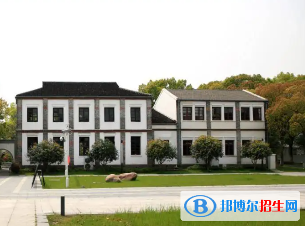 蘇州阿德科特學(xué)?？孔V嗎2