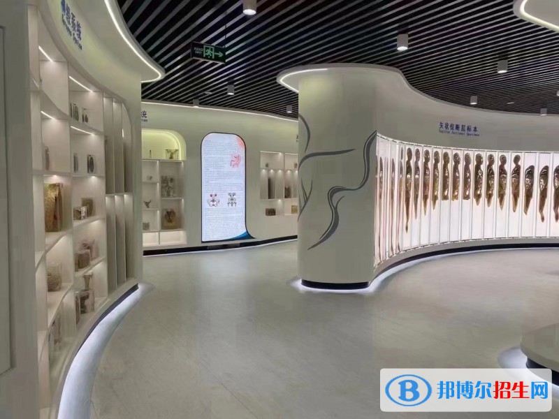 云南2023年就業(yè)好的中專學(xué)校