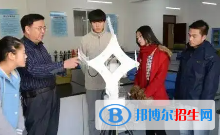 大學(xué)應(yīng)用氣象技術(shù)專業(yè)可以從事哪些工作？