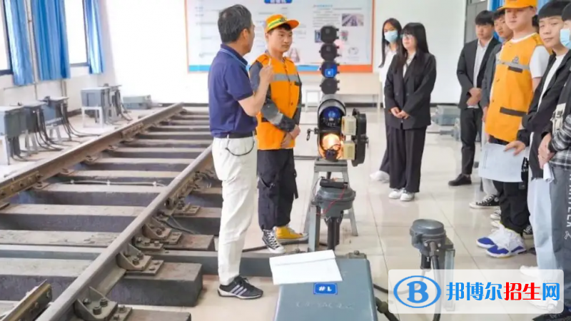 貴州2023年鐵路學(xué)校里面都有哪些專業(yè)