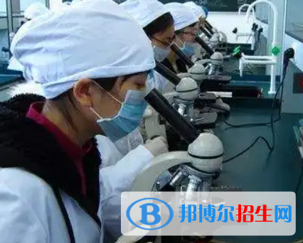 河南2023年女生學(xué)衛(wèi)校