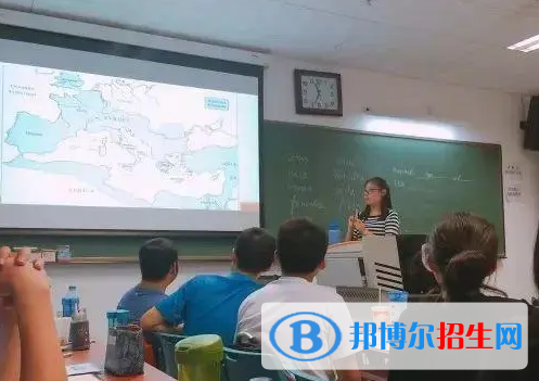 大學(xué)世界史專業(yè)可以從事哪些工作？