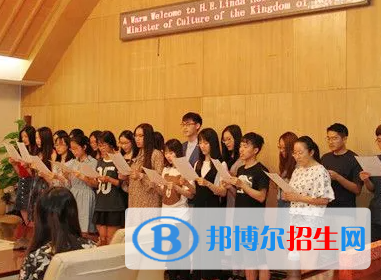 大學(xué)世界語專業(yè)可以從事哪些工作？