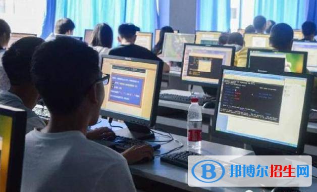 蘭州2023年計算機學校都有哪些專業(yè)